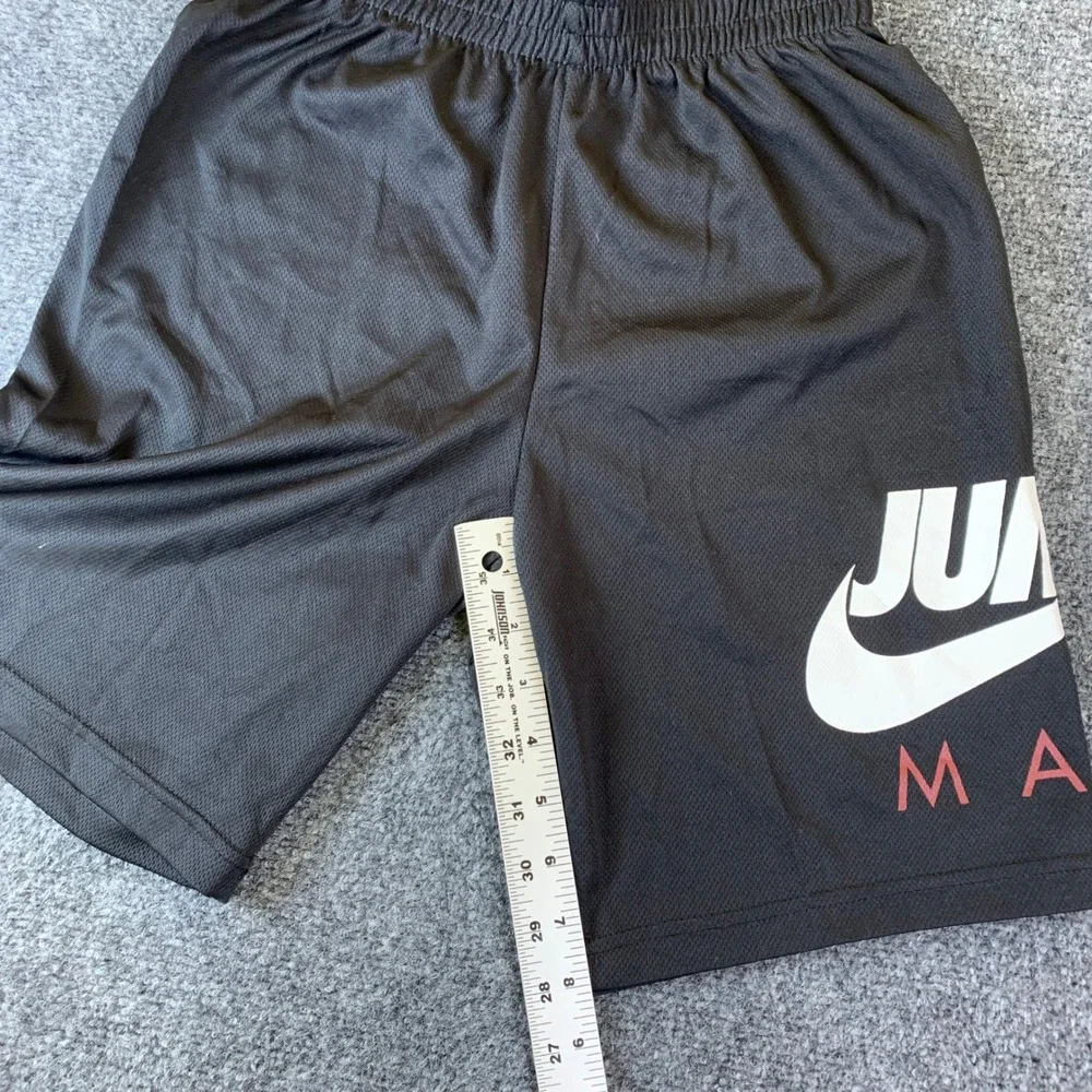 Jordan Basketball Shorts Boys Medium Black Mesh Jumpman Graphic 5247